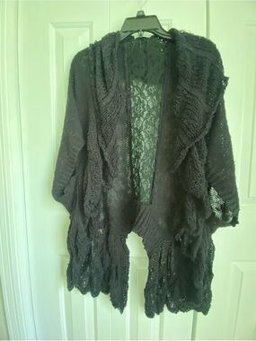 Open-Front Black Knit Cardigan with Lace Back
